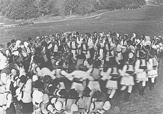 Hora, danse (d'apr&egrave;s Wikimedia)