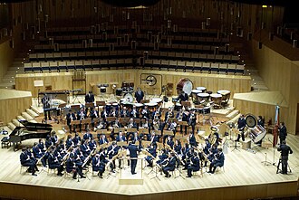 un orchestre d'harmonie